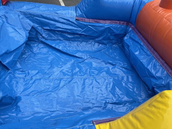 Mega Block Waterslide (M) - Image 5